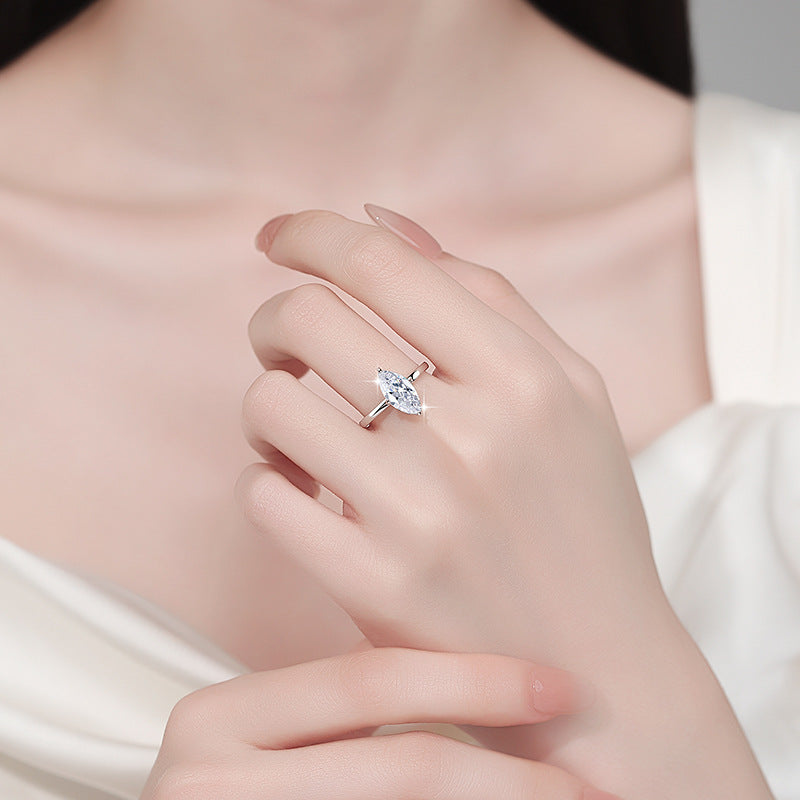 Graceful Edge Moissanite Ring moissanite ring in S925 sterling silver - styling and detail view for ILU520 jewelry gifts