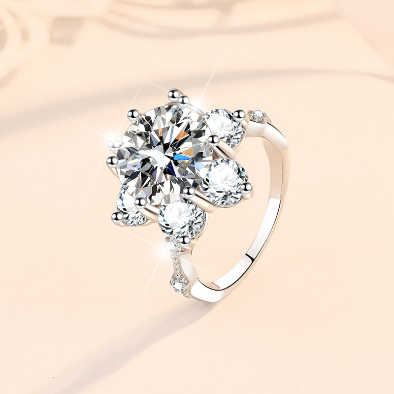 Regal Goddess Moissanite Ring moissanite ring in S925 sterling silver - gift-ready product detail for ILU520 jewelry gifts