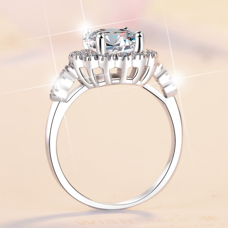 Center of Light Moissanite Ring moissanite ring in S925 sterling silver - gift-ready product detail for ILU520 jewelry gifts